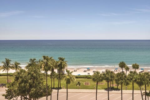 Embassy Suites by Hilton Deerfield Beach Resort & Spa Estância in Deerfield Beach