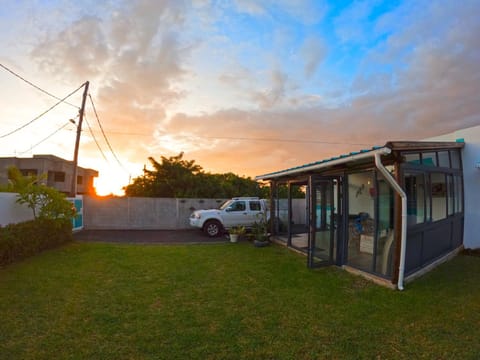 Property building, Garden, Sunset, Parking