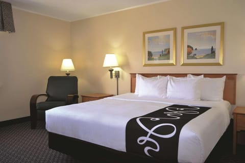 La Quinta by Wyndham Tampa Fairgrounds - Casino Hotel in Tampa