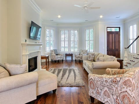 Lady Gwinnett House in Savannah