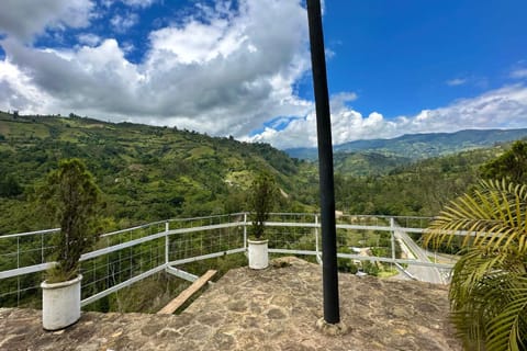 Hotel Campestre mirador CaloPala Bed and Breakfast in Cundinamarca, Colombia