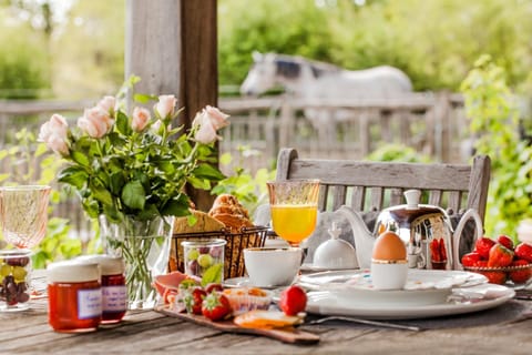Food close-up, Balcony/Terrace, Breakfast