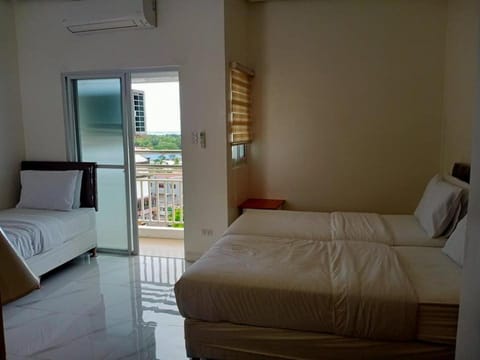 Centtro Residences Hotel in Calabarzon