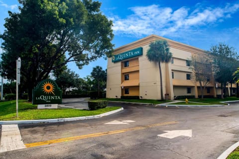 La Quinta Inn by Wyndham Ft. Lauderdale Tamarac East Hotel in Lauderdale Lakes