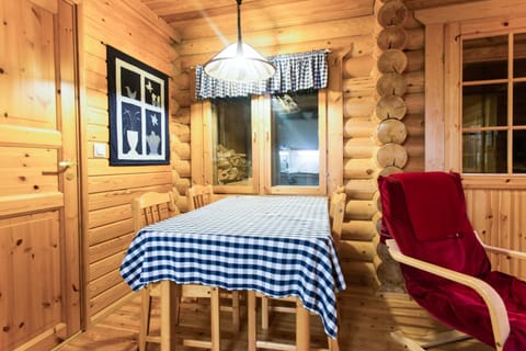 Jänkäkolo Holiday Home Casa in Rovaniemi