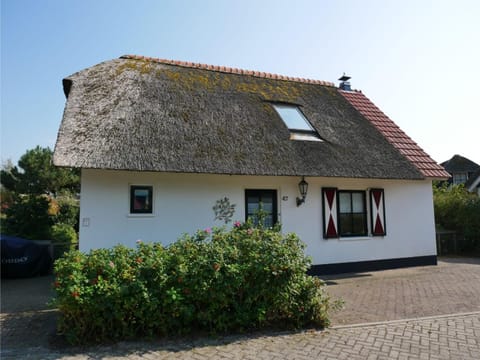 Villa Buitenplaats 47 Chalet in Callantsoog