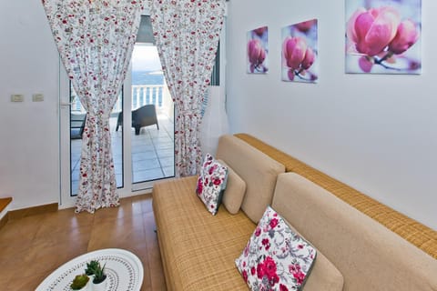 Luxury Bellavista Amazing sea Holidays with Private Beach & Parking Chambre d’hôte in Hvar