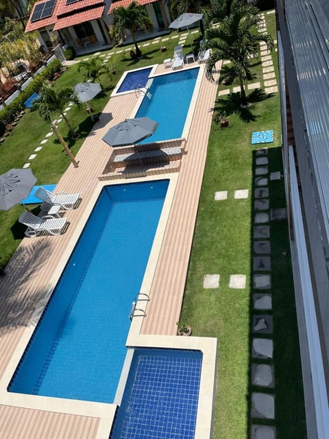 Garden, Garden view, Swimming pool, sunbed