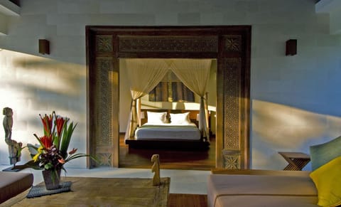 Living room, Bedroom