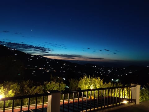 Enchanted Hills Farmstay Bed and Breakfast in Uttarakhand