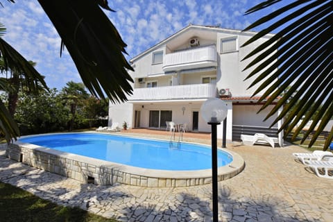Property building, Pool view, Swimming pool