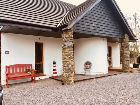 2 Caragh Glen House in County Kerry