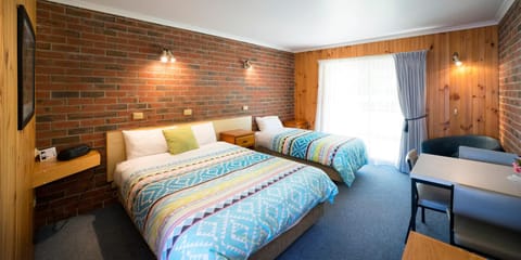 Kookaburra Motor Lodge Motel in Halls Gap