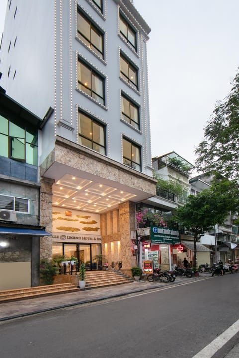HÔTEL De SOURIANT Central Hanoi Hôtel in Hanoi