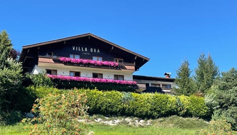 VILLA OXA Bed and Breakfast in Maria Alm