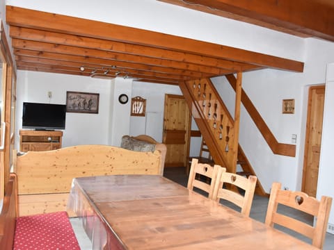 Appartement Champagny-en-Vanoise, 5 pièces, 10 personnes - FR-1-464-38 Wohnung in Champagny-en-Vanoise