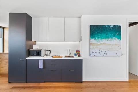 Convenient Beachside Studio Apartment Eigentumswohnung in Saint Kilda