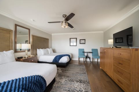 456 Embarcadero Inn & Suites Inn in Morro Bay