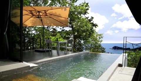 Day, Balcony/Terrace, Seating area, Sea view, Swimming pool, Swimming pool