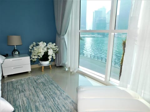 Luton Vacation Homes - Continental, Dubai Marina Apartment in Dubai