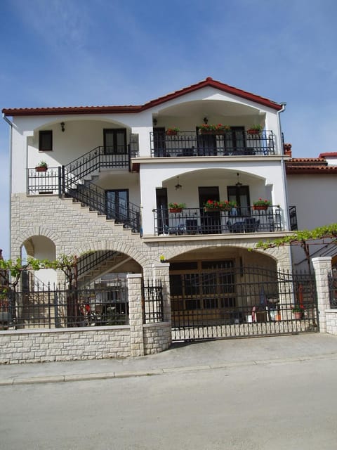 Apartments Modrušan Copropriété in Rovinj