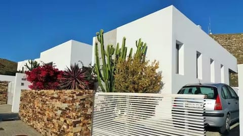 Exclusiva casa con encanto en Agua Amarga Villa in Agua Amarga