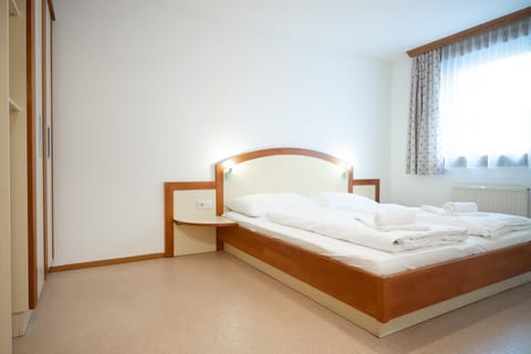 Seilergasse Apartments by we rent, SUMMERCARD INCLUDED Condo in Zell am See