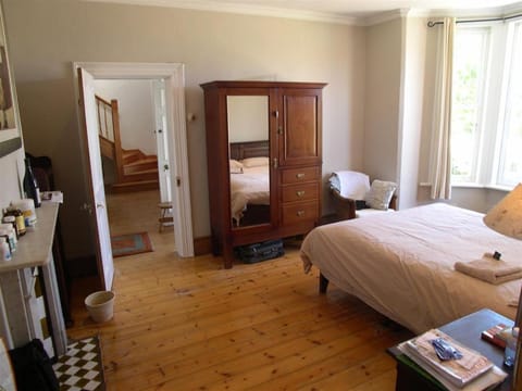 Werner Guest Room Vacation rental in Cape Town