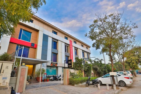 Collection O Hotel Kia Residency Hotel in Ahmedabad
