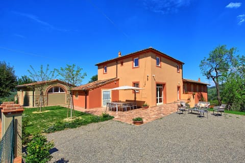 Facade/entrance, Garden