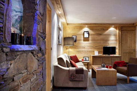 CGH Résidences & Spas Le Lodge Hemera - 5-star boutique residence dec 24 Appart-hôtel in Montvalezan