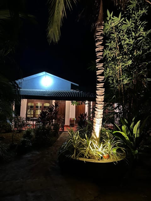 Sigiri Hibiscus Villa Vacation rental in Dambulla