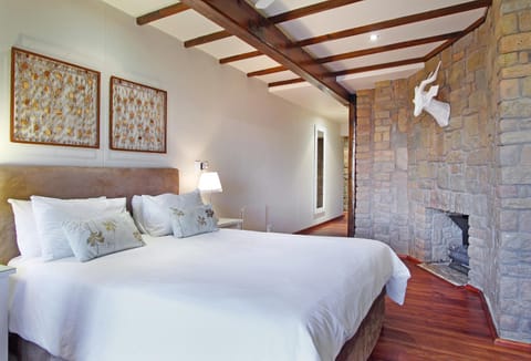 Lalapanzi Lodge Bed and Breakfast in Cape Town
