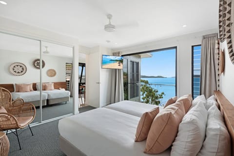 Bedroom, Sea view