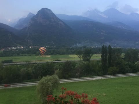 View (from property/room), Mountain view