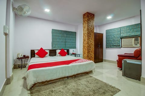 OYO Flagship Spc & Span Hotel in West Bengal