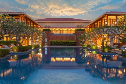 Property building, Pool view, Swimming pool