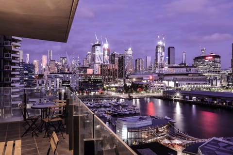 AKOM AT Docklands Apartment hotel in Melbourne