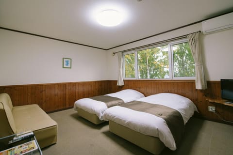 Pension Ashitaya Nature lodge in Furano
