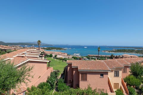 Property building, Neighbourhood, Sea view