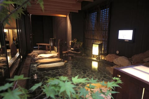 Hot Spring Bath, Public Bath