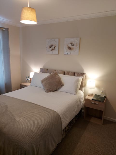 LegenDerry B&B Bed and Breakfast in Londonderry