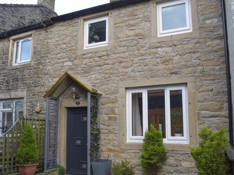 Rosemount Cottage House in Pendle District