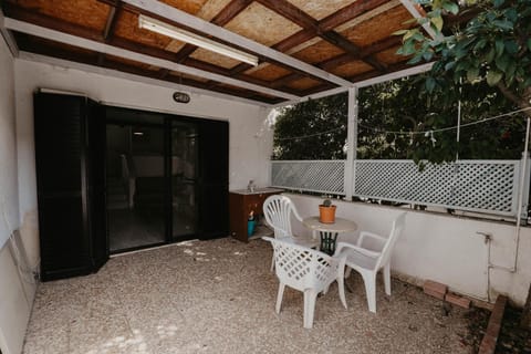 Pirgos beach house Casa in Larnaca District