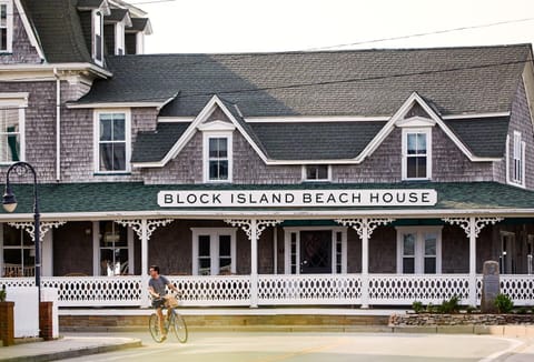 Block Island Beach House Hotel in Block Island