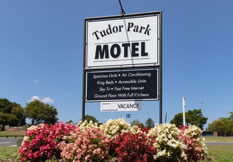 Tudor Park Motel Motel in Gisborne