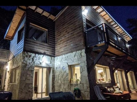 Albanta casa con costa en Bariloche Maison in San Carlos Bariloche