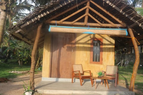 Beach Rip Rap Cabana and Guest Bed and Breakfast in Galle