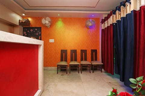 Xpress Inn Hotel in Kolkata