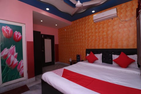 OYO Hotel Jagannath International Near Kolkata Airport Hotel in Kolkata